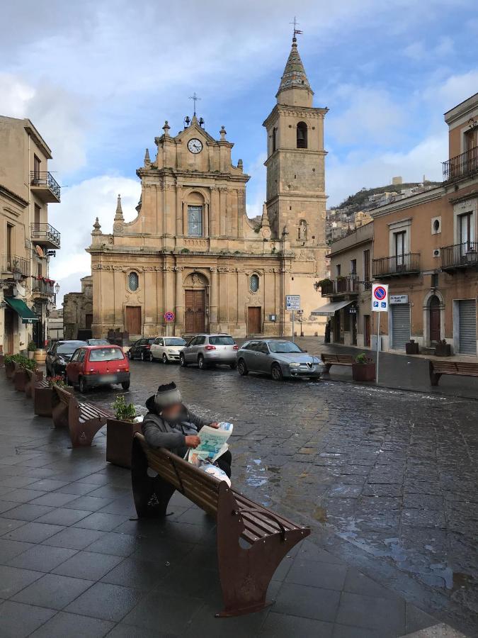 Вилла Sopra La Piazza Agira Экстерьер фото